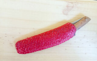 Etui fuchsia en cuir de saumon Etui fuchsia en cuir de saumon