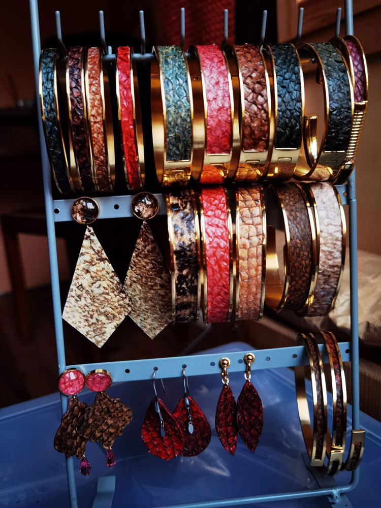Bijoux en cuir de saumon Bijoux en cuir de saumon